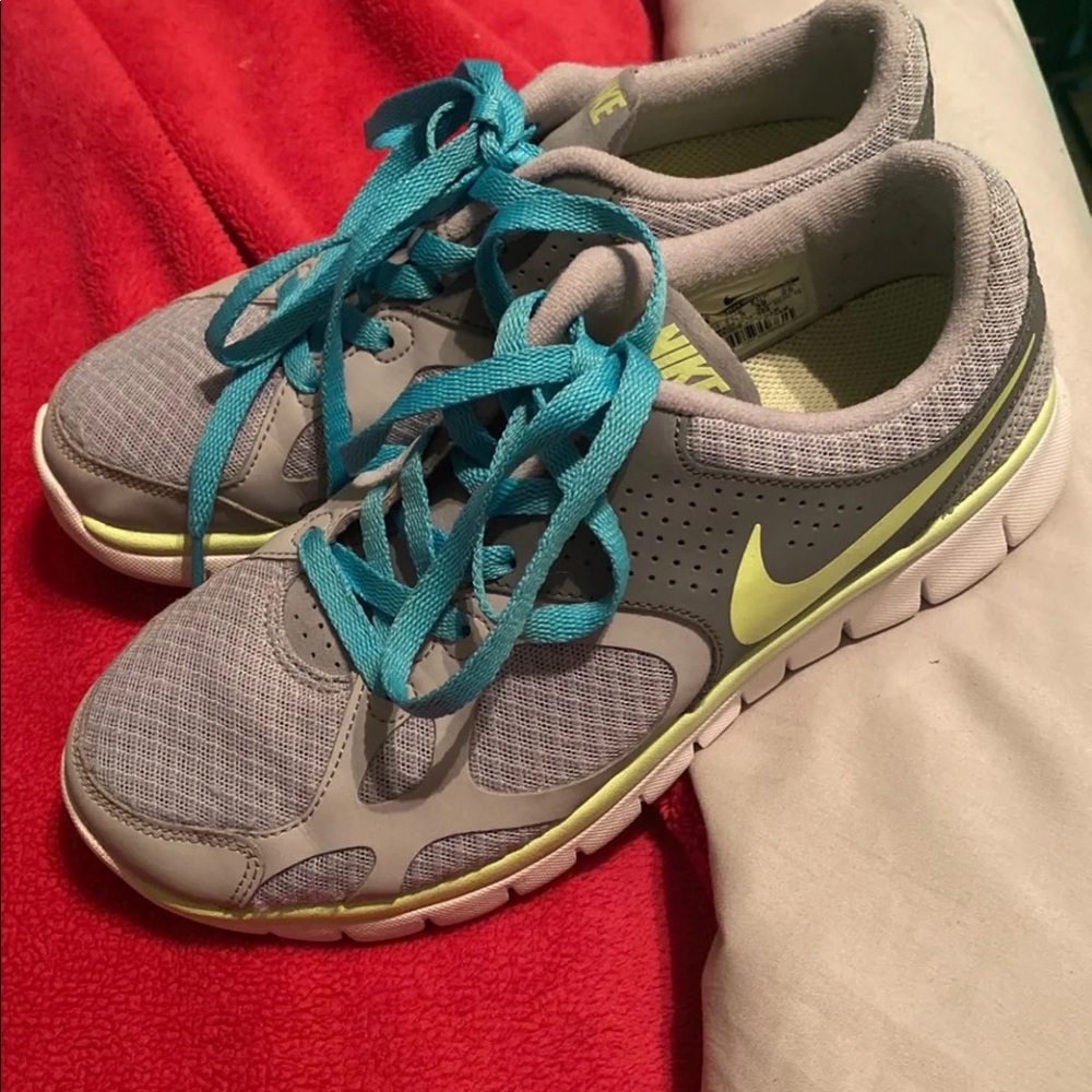 Nike shoes